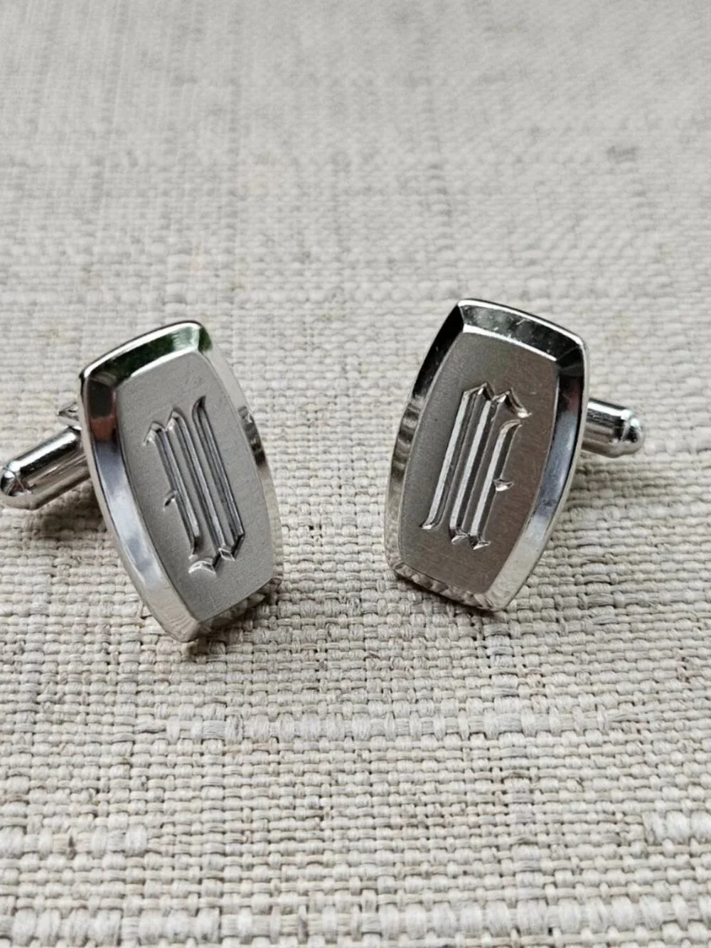 Vintage Hickok Men Cuff Links Silver Tone Shirt Cufflinks Stud Made in USA